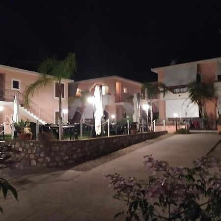 Hotel San Domenico Марина-ді-Камерота Екстер'єр фото